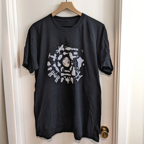 Chop Shop Store Planetary Society Above Earth Graphic Tee - Picture 1 of 5